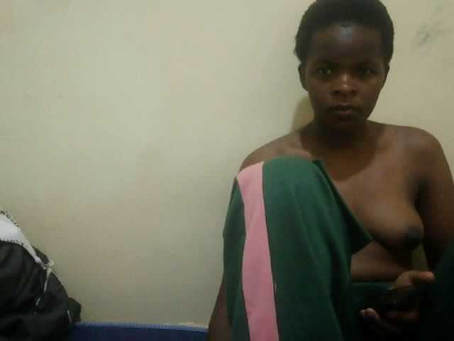 Cute-lizah live cam on BongaCams