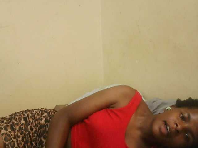 Cute-lizah live cam on BongaCams