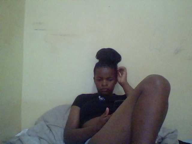 Cute-lizah live cam on BongaCams