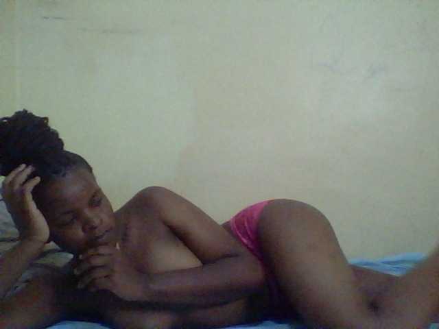 Cute-lizah live cam on BongaCams