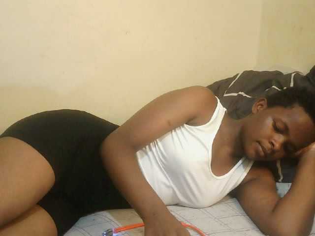 Cute-lizah live cam on BongaCams