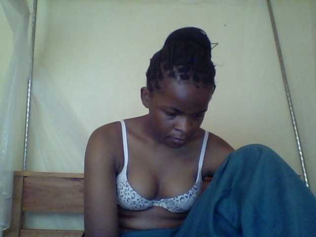 Cute-lizah live cam on BongaCams