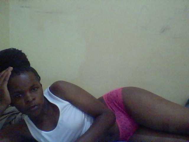 Cute-lizah live cam on BongaCams