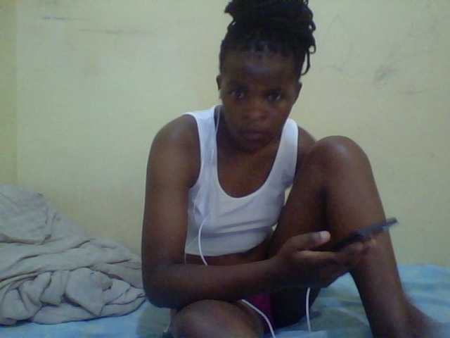 Cute-lizah live cam on BongaCams
