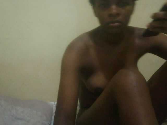 Cute-lizah live cam on BongaCams