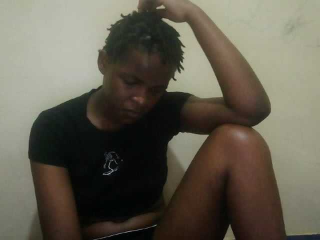 Cute-lizah live cam on BongaCams