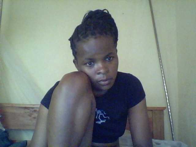 Cute-lizah live cam on BongaCams