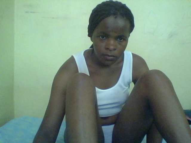 Cute-lizah live cam on BongaCams