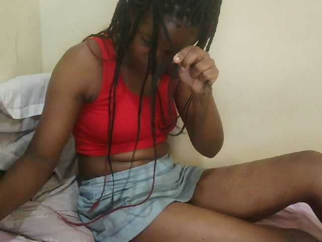 Cute-lizah live cam on BongaCams