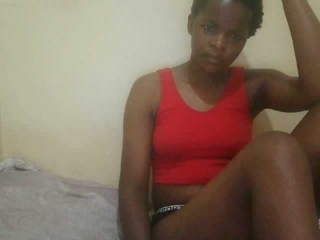 Cute-lizah live cam on BongaCams