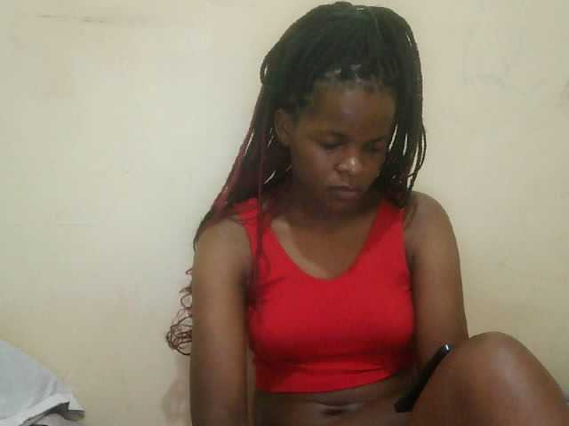 Cute-lizah live cam on BongaCams