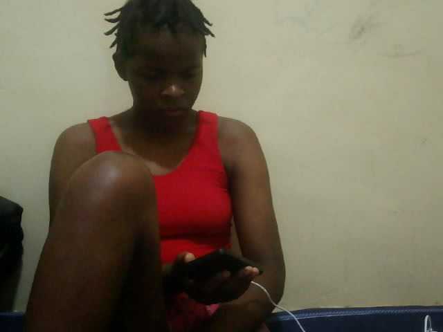 Cute-lizah live cam on BongaCams