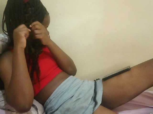 Cute-lizah live cam on BongaCams