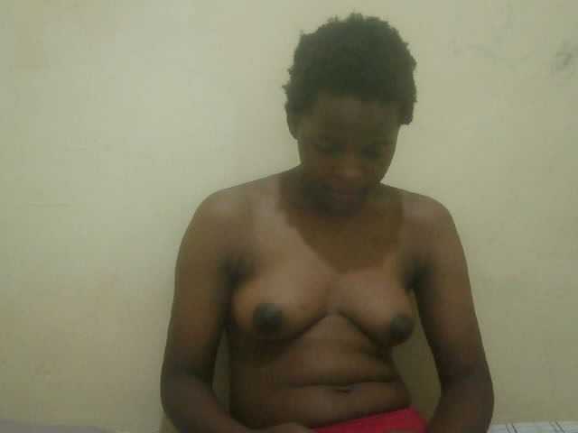 Cute-lizah live cam on BongaCams