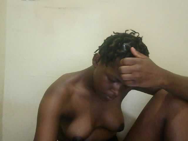 Cute-lizah live cam on BongaCams