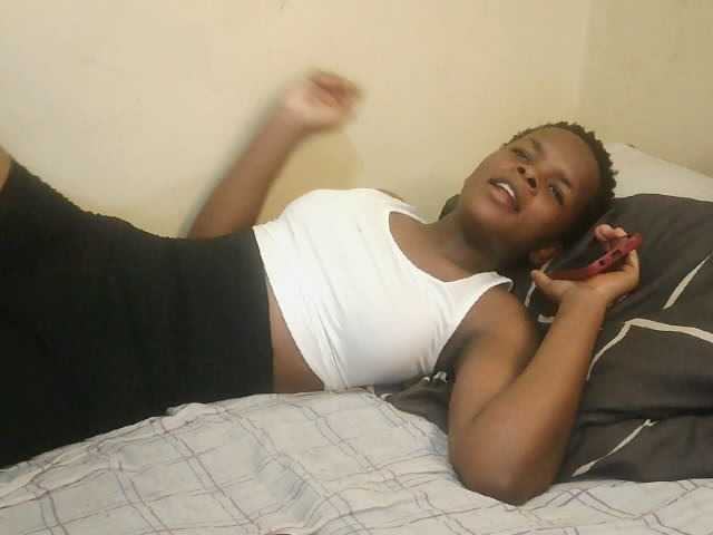 Cute-lizah live cam on BongaCams