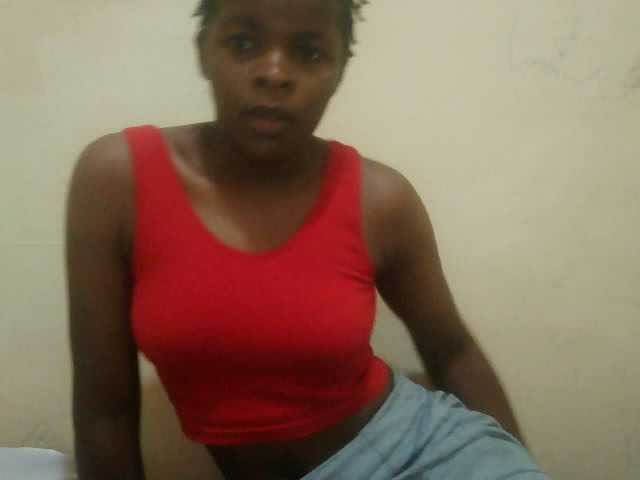 Cute-lizah live cam on BongaCams