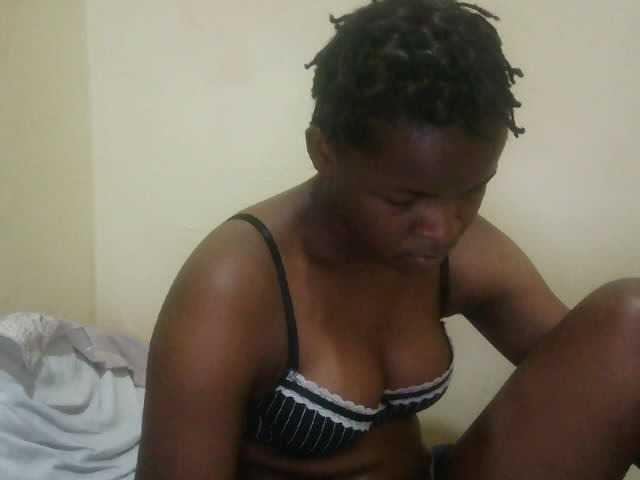 Cute-lizah live cam on BongaCams