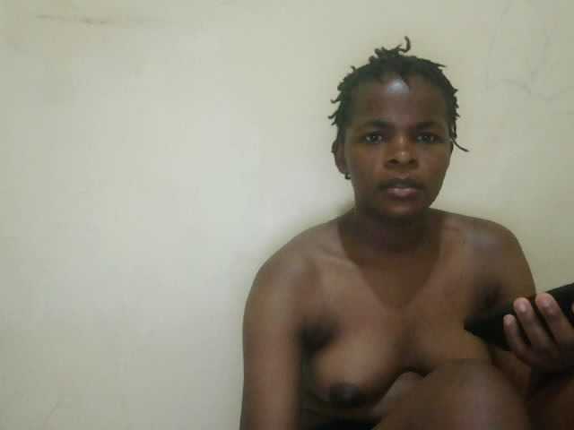 Cute-lizah live cam on BongaCams