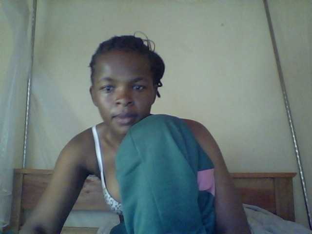 Cute-lizah live cam on BongaCams