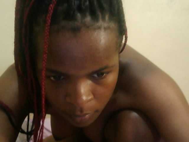 Cute-lizah live cam on BongaCams