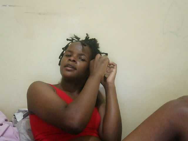 Cute-lizah live cam on BongaCams