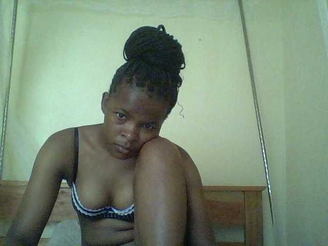 Cute-lizah live cam on BongaCams