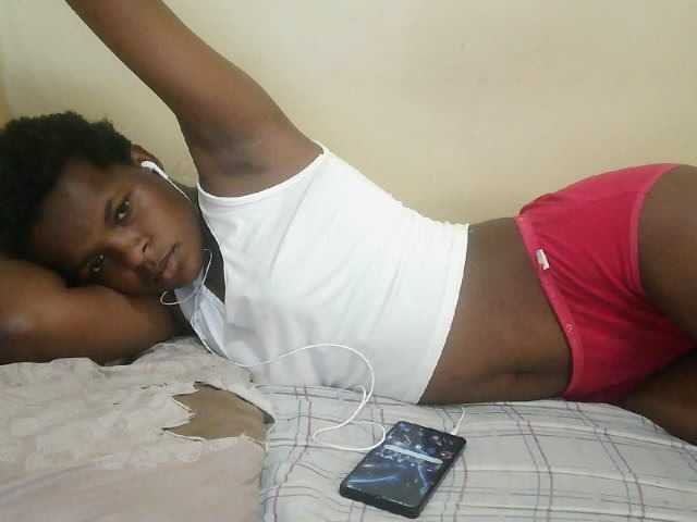 Cute-lizah live cam on BongaCams