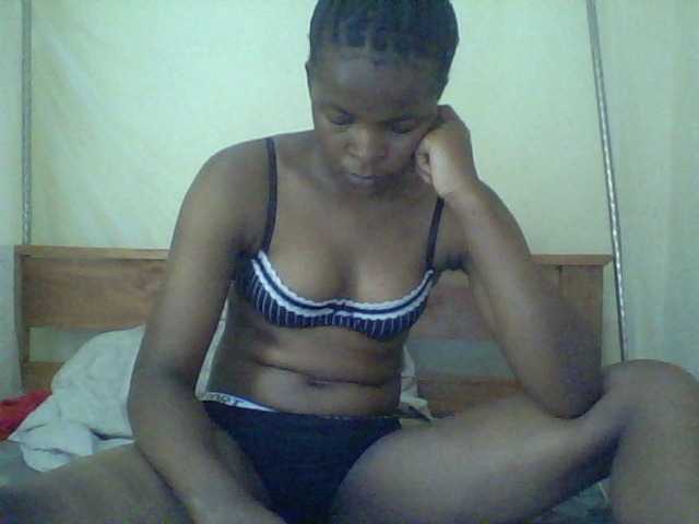 Cute-lizah live cam on BongaCams