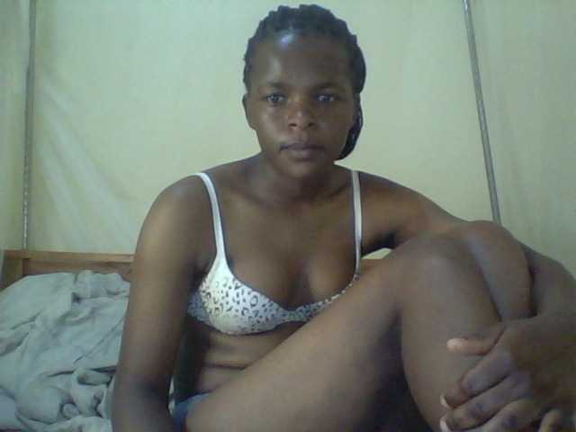 Cute-lizah live cam on BongaCams