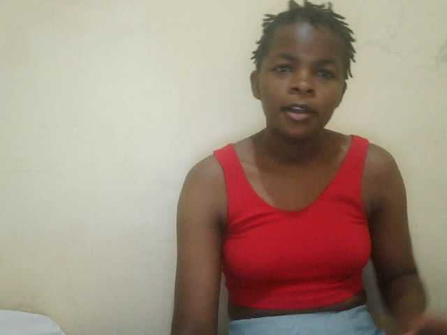 Cute-lizah live cam on BongaCams