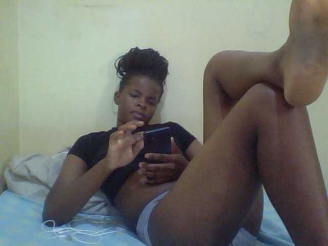 Cute-lizah live cam on BongaCams