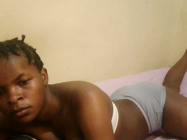Cute-lizah live cam on BongaCams