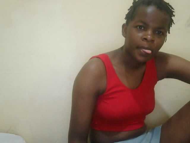 Cute-lizah live cam on BongaCams