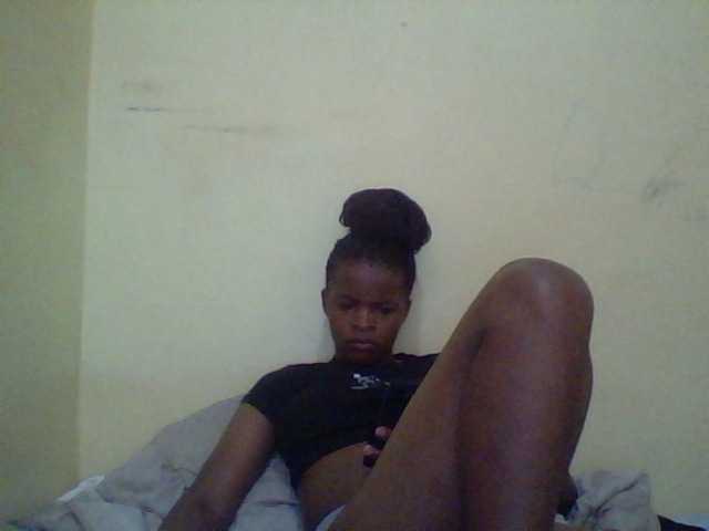 Cute-lizah live cam on BongaCams