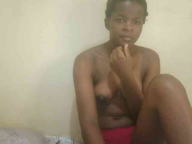 Cute-lizah webcam
