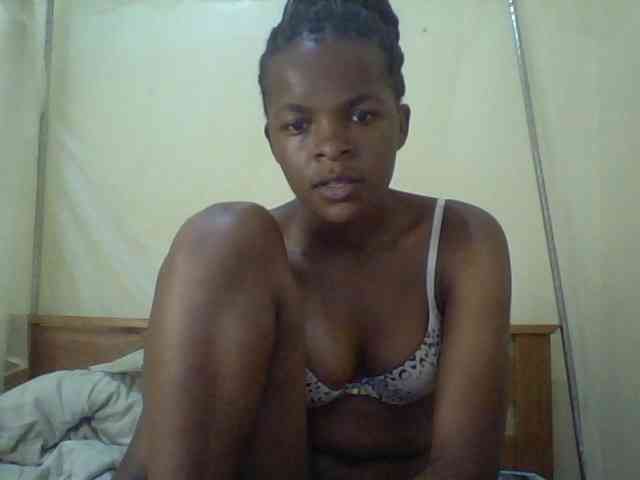 Cute-lizah webcam