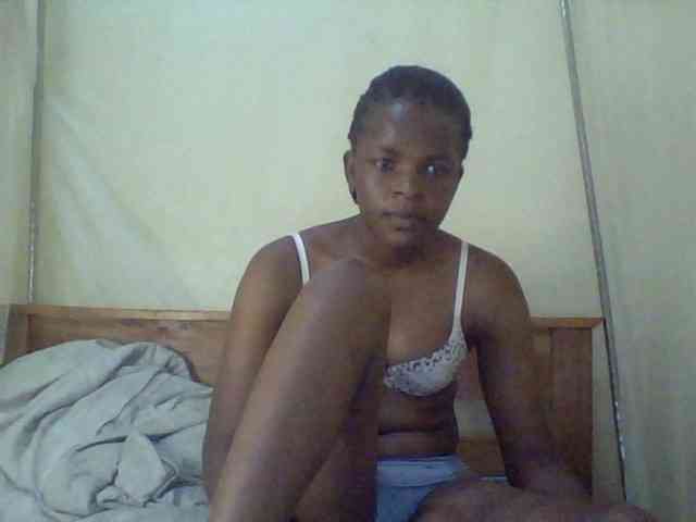 Cute-lizah webcam