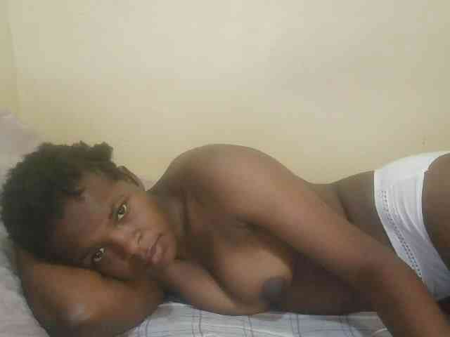 Cute-lizah webcam