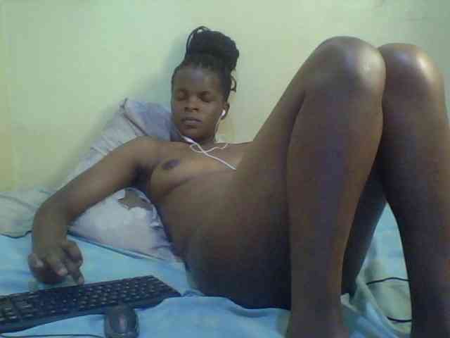 Model: Cute-lizah