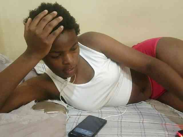 Cute-lizah webcam