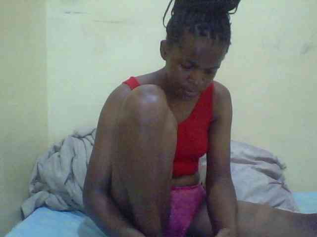 Cute-lizah webcam