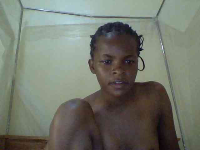 Cute-lizah webcam