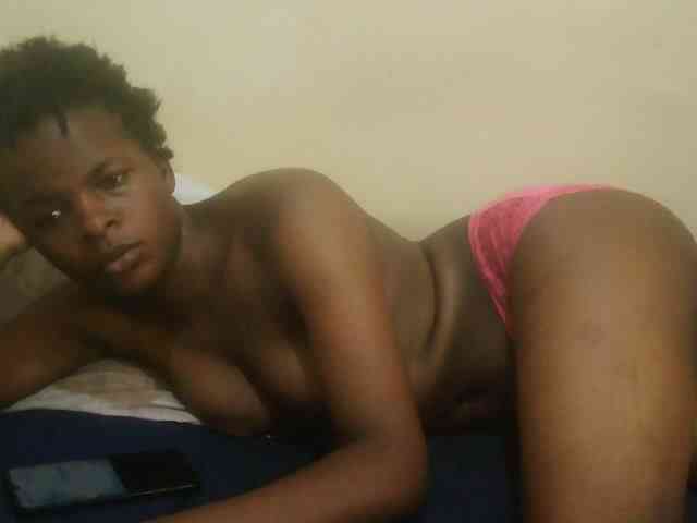 Cute-lizah webcam