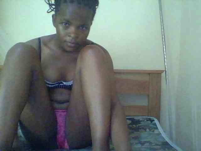 Cute-lizah webcam