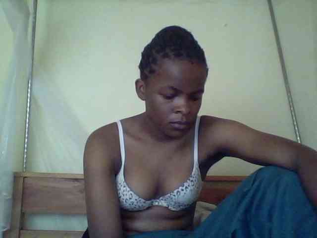 Cute-lizah webcam