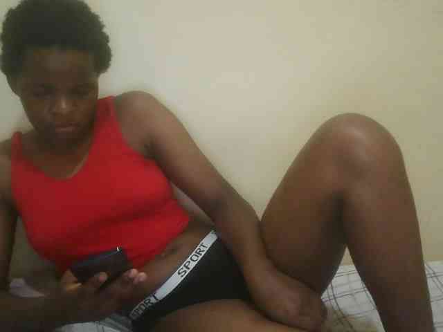 Cute-lizah webcam