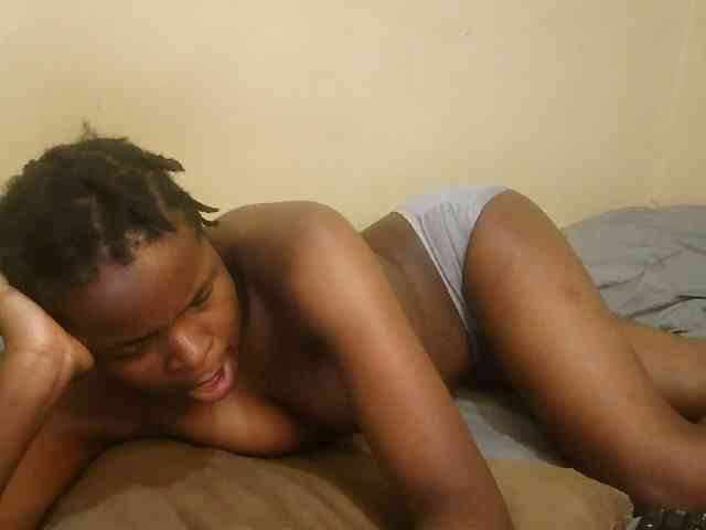 Cute-lizah webcam