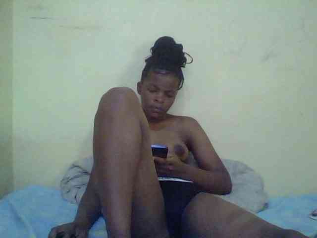 Cute-lizah webcam