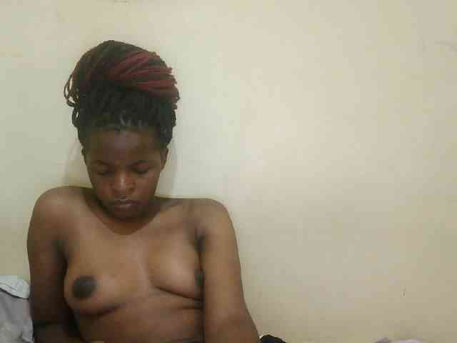 Cute-lizah webcam